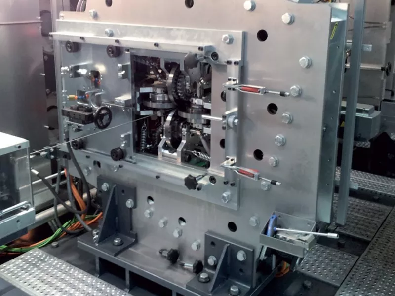 Профильная прокатная машина